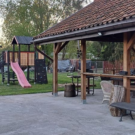 Gosciniec Twoje Mazury Nad Jeziorem Sniardwy Tuz Obok Plazy Nowe Guty Eksteriør billede